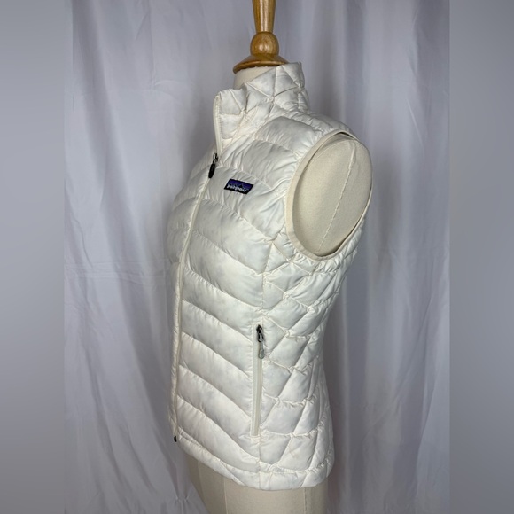 New Patagonia Women's Cream Down Vest XS - Picture 3 of 8